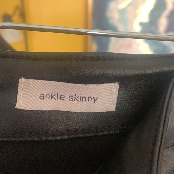 Faux leather skinny jeans - Picture 5 of 7